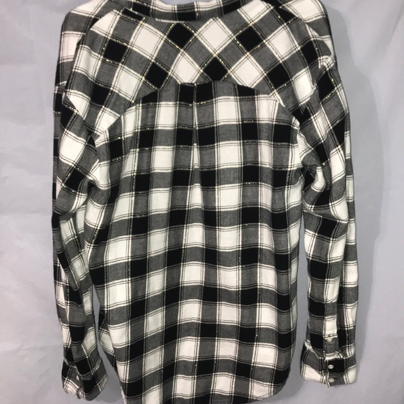 Flannel!! 🤩 - Picture 2 of 3